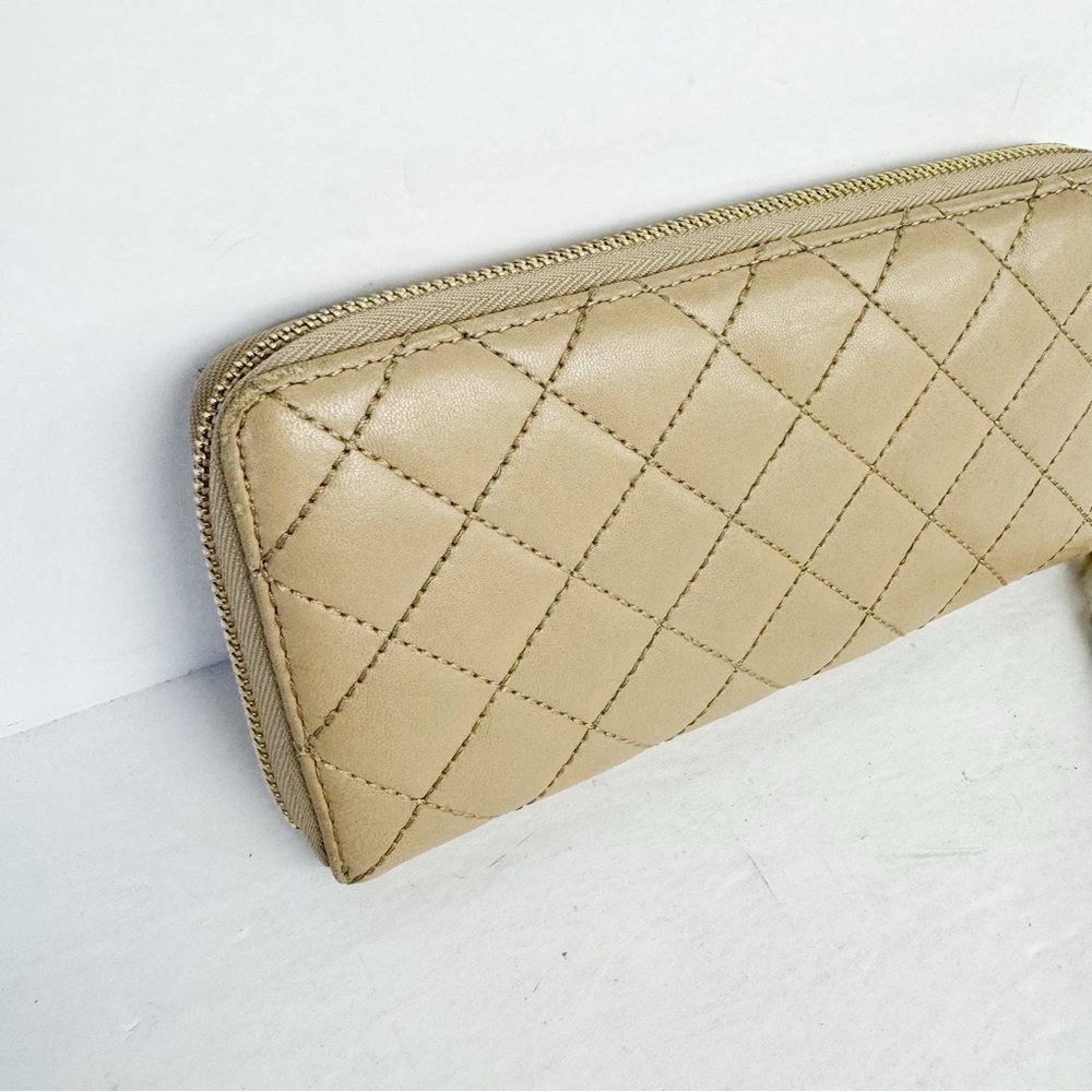 Michael Kors Quilted Leather Jet Set Continental Zip Around Wallet in Bisque - Picture 6 of 8